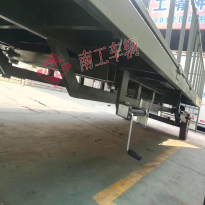5吨护栏开云网页版·网站官网-开云（中国）军绿色4I.jpg